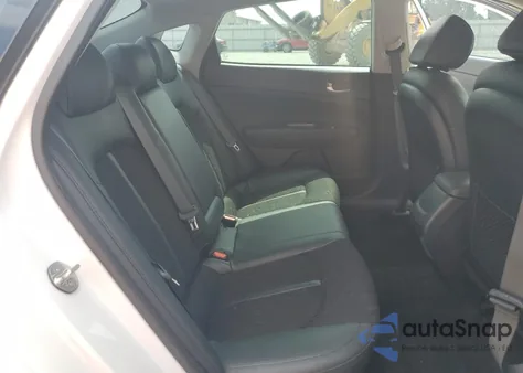 2019 Kia Optima Lx z USA, uszkodzony, nr VIN 5XXGT4L34KG348002